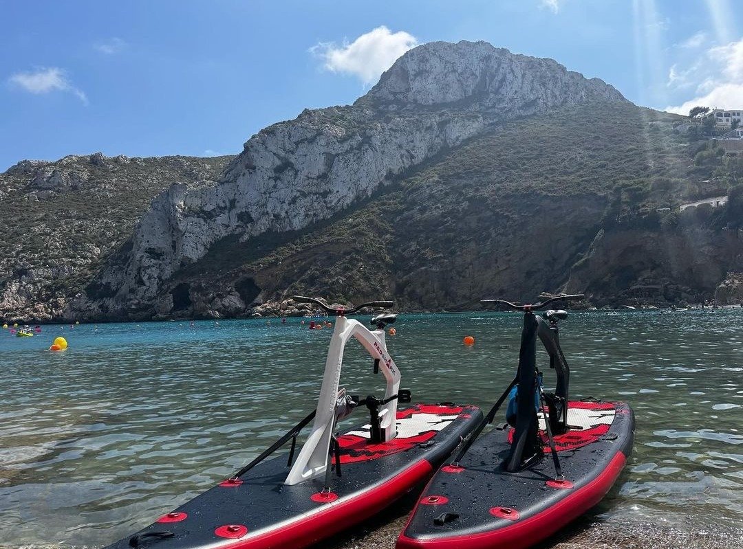 Tablas de Catalamar en Cala Granadella