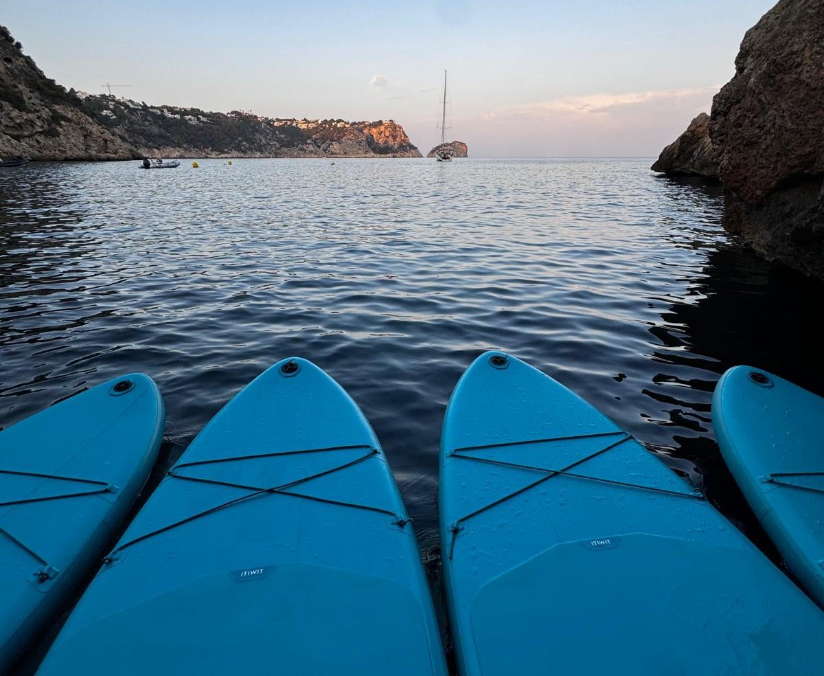 Tabla de paddle surf preparada en Granadella